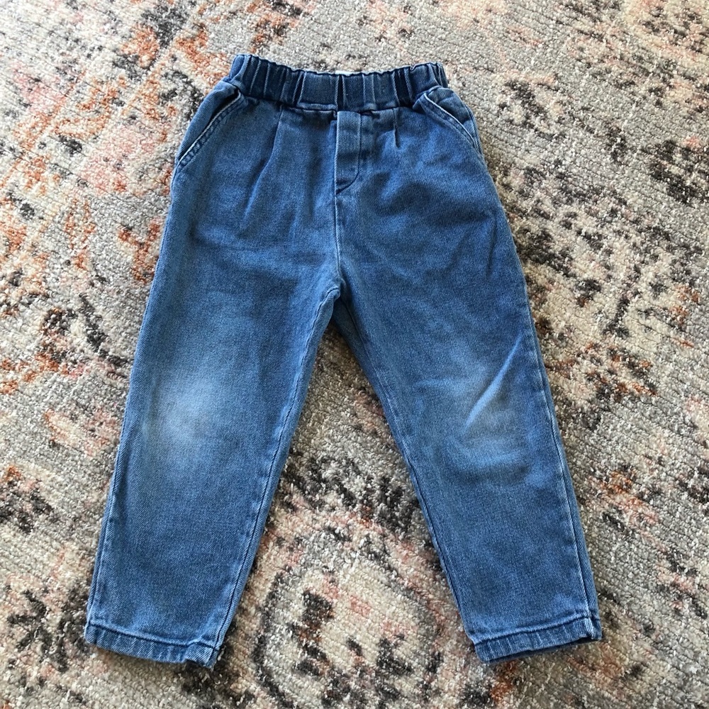 Mom jeans- 4/5T